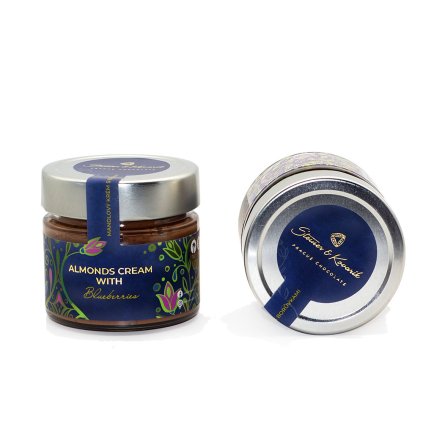Mándlový krém s borůvkami I